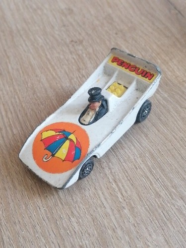 Voiture corgi penguin - voiture,