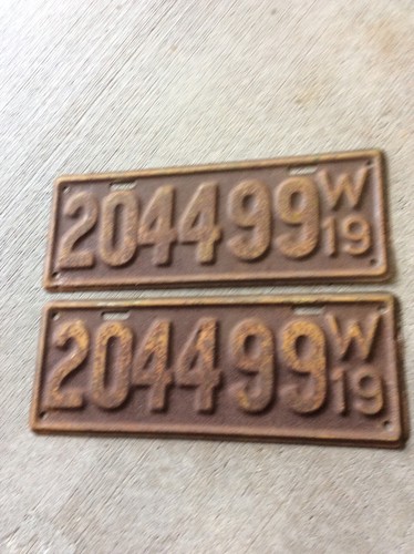 1919 wisconsin pair license - 1919,