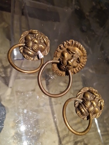 Poignees tirage en bronze - poignees,