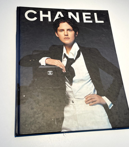 Livre catalogue chanel - catalogue,