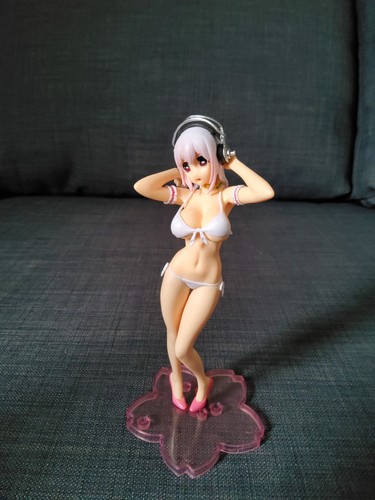 Figurine super sonico bikini - figurine,