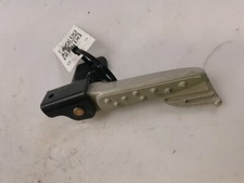 Repose-pied arrière gauche -