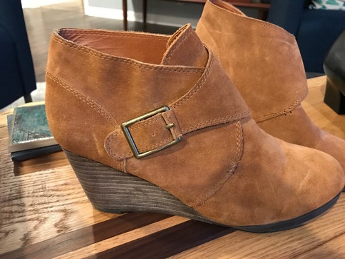 Lucky brand size summarail - size,