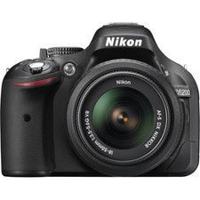 Appareil Photo Numérique Nikon D5200 Avec Objectif 18-55mm