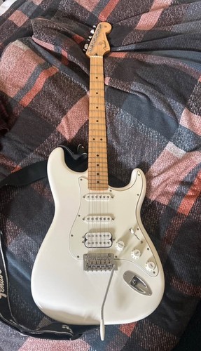 Fender player stratocaster hss - stratocaster,