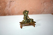 Bronze de Vienne Le chat et la fessé , wien , ancien