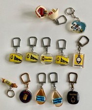 Lot de 12 porte clés BERLIET, bourbon