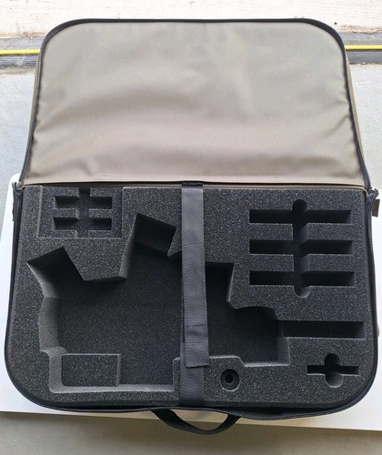 Valise militaire armée - armée, suisse