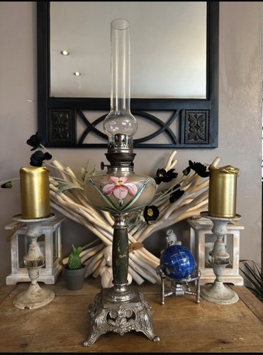 Superbe lampe petrole - superbe, a