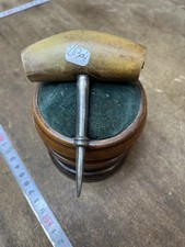 coup de poing perce fut outil