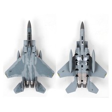 1/100 Scale Warplane Display