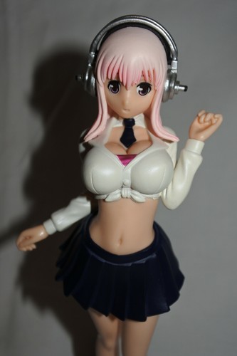 Figurine super sonico - figurine,