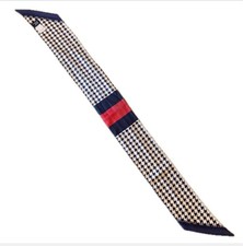 Écharpe skinny en soie Gucci