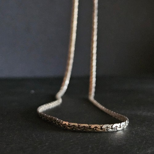 Collier maille souple aplatie