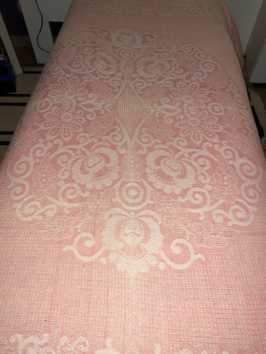Dessus lit art déco rose - de,