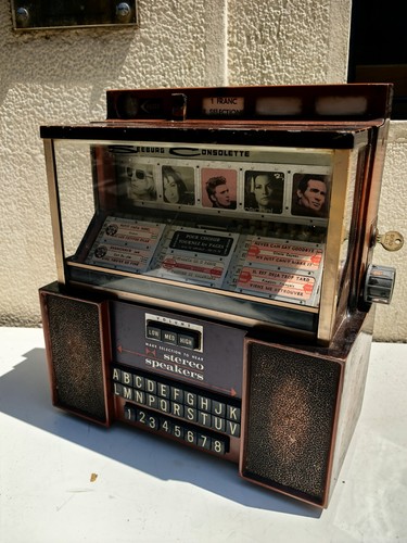 Commande juke box - À, distance