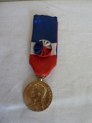 Médaille travail - or, du