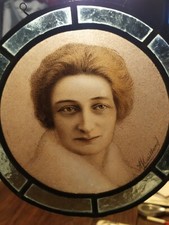 3 Peintures sur Verre  Cadre Etain et Vitrail Ancien Tableau Signés.