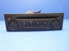 RENAULT CLIO 2 PHASE 2 POSTE AUTORADIO CD 8200057681 CLIVRE AVEC LE CODE