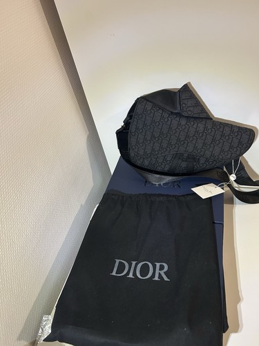 Sacoche dior saddle - dior,