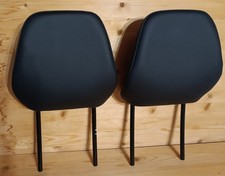 2 appuie-tête siege Avant