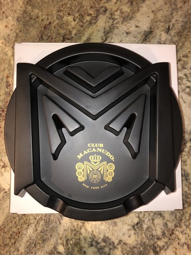 Nyc club macanudo ashtray - nyc,