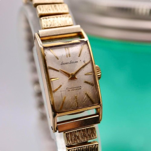 Montre carrée caoutchouc - carrée, en