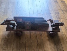 Monstre jouet ancien bois