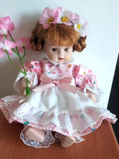 Poupée de collection