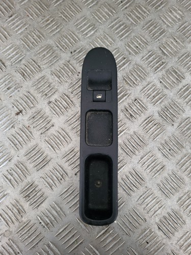 Bouton commande lève vitre