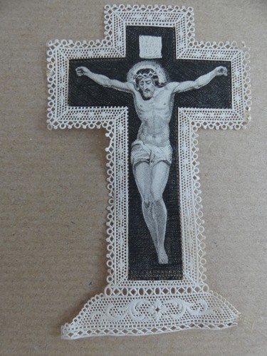 Image pieuse canivet dentelle - canivet,