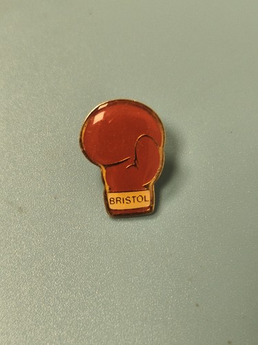 Vintage pin boxe gant rouge - vintage,