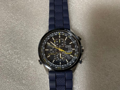 Montre radiocommandée citizen - montre,