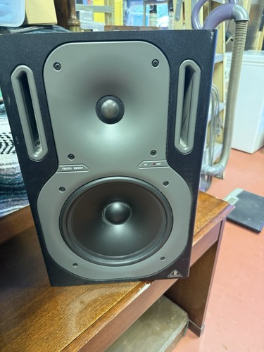 Behringer truth b2031 high - behringer,
