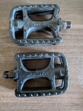Paire de pédale en composite VTT vélo ancien vintage noir