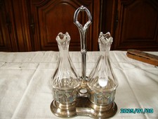 SERVISE HUILE ET VINAIGRE EN METAL ARGENTE