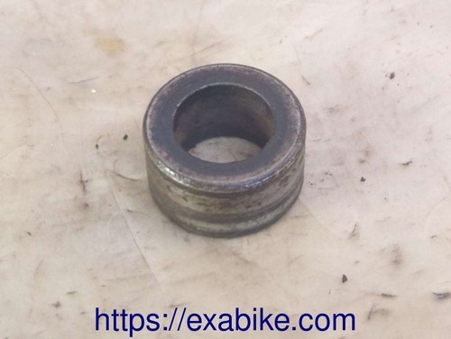 Entretoise roue arriere - roue,
