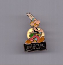 PIN'S . UDERZO . ASTERIX  
