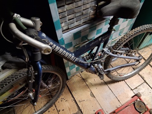 Cannondale super raven blue - super, v