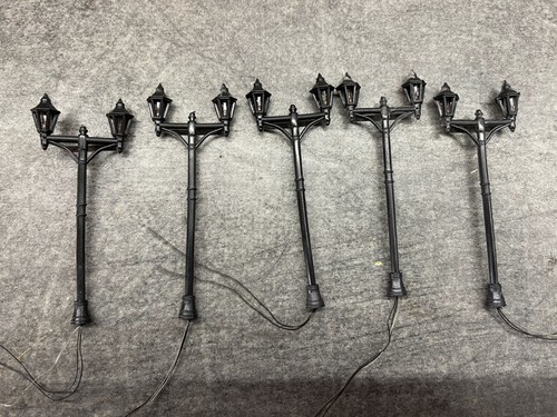 Lot lampadaires doubles - de,