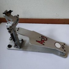 Pédale de grosse caisse Axis
