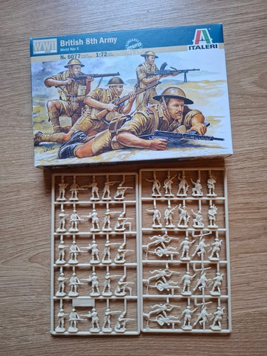 Italeri 72 british 8 - british,