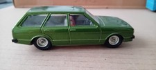 VW Passat Variant 1975 1:36