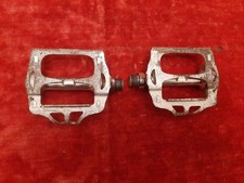 Pédale LYOTARD M23  14X1,25 MARCEL BERTHET vélo randonneur  1960  repeint D6