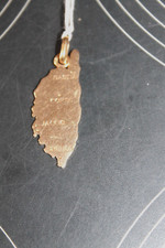 pendentif Corse or 18 carats poinçon tête d'aigle carte de l'ile 4 villes 4,1 gr