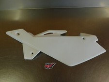 Plaque latérale gauche UFO Husqvarna 250 TC/TE 2008-2013 450 TC/TE 2008-2010 51