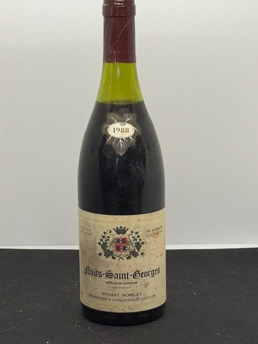 Nuits saint georges - nuits, saint-georges