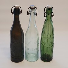 Lot de 3 bouteilles anciennes limonade / eau / bière / soda 