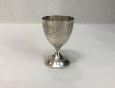 Coquetier en argent massif