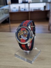 Montre Gucci 'l'aveugle par amour"